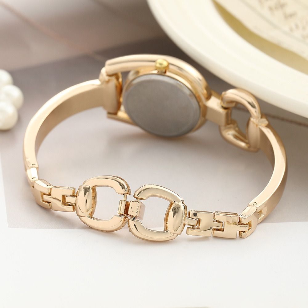Vintage Yuvarlak Bilezik Saat  - Luxury Watch Vintage incelemesi ve fiyatı